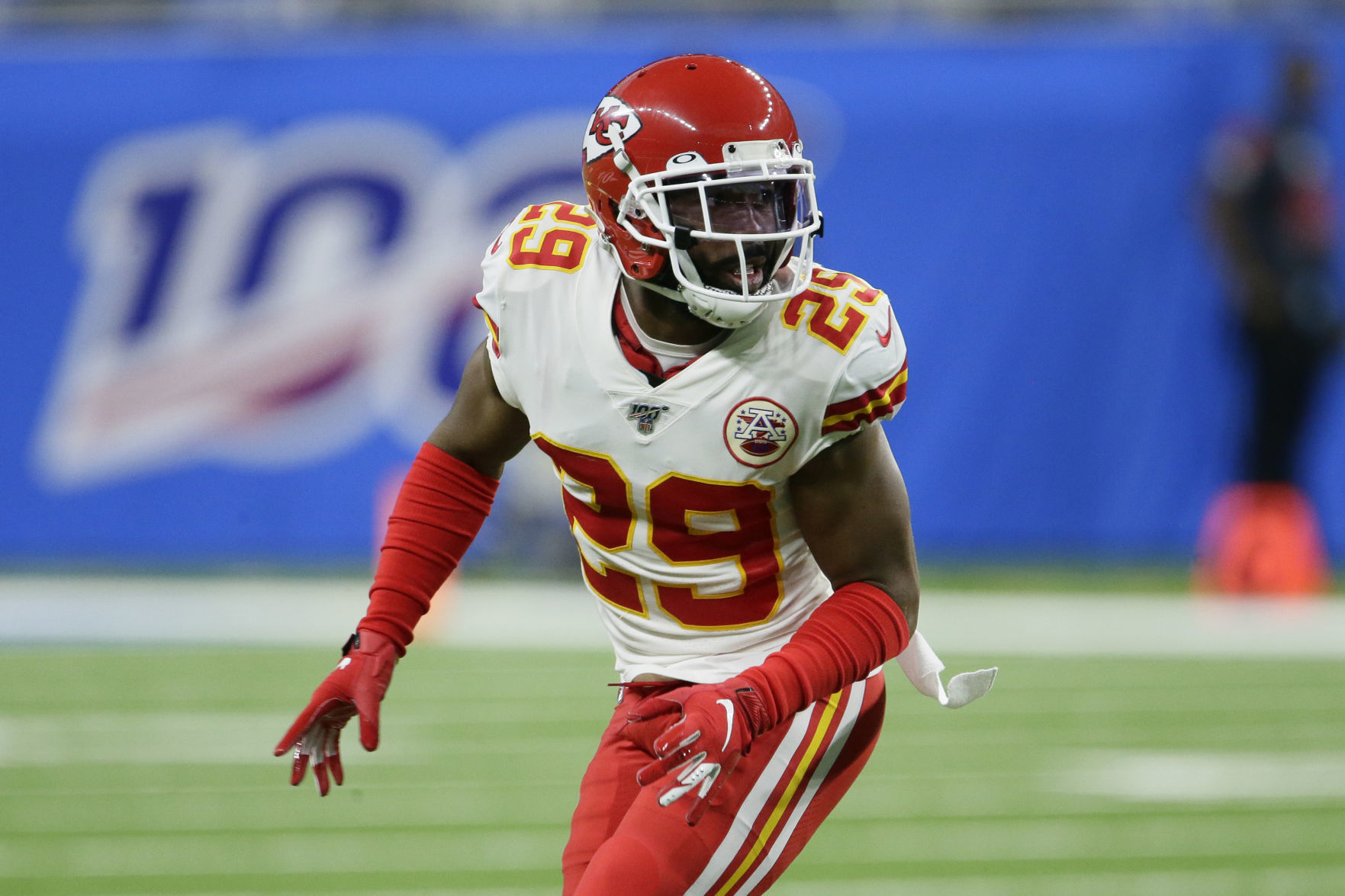 Free agent: Kendall Fuller to Washington Redskins (from Kansas City)